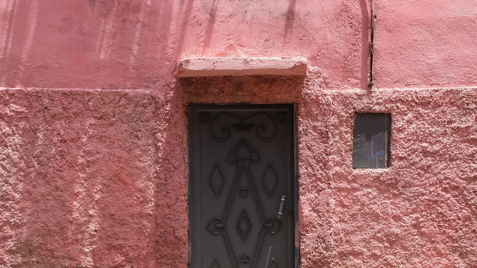 Car rental in Tinghir, Morocco — VolantVIP